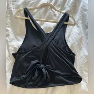 tie back lululemon tank in black